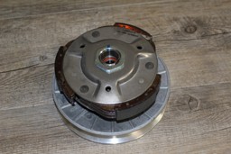 Zeige Details für Aeon Cobra 400 419 420 422 Kupplung / Variomatik hinten / Wandlereinheit Bild von Aeon Cobra 400 419 420 422 Kupplung / Variomatik hinten / Wandlereinheit