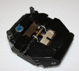 Show details for CFMOTO CFORCE 820 Bremssattel hinten Picture of CFMOTO CFORCE 820 Bremssattel hinten