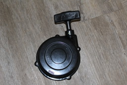Show details for TGB Blade 425 500 525 550 und Target 525 Starter / Seilzugstarter Picture of TGB Blade 425 500 525 550 und Target 525 Starter / Seilzugstarter