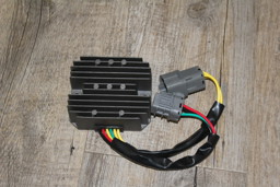 Show details for TGB Blade / Target / Laderegler / 250 325 425 500 550 Spannungsregler Laderegler Picture of TGB Blade / Target / Laderegler / 250 325 425 500 550 Spannungsregler Laderegler