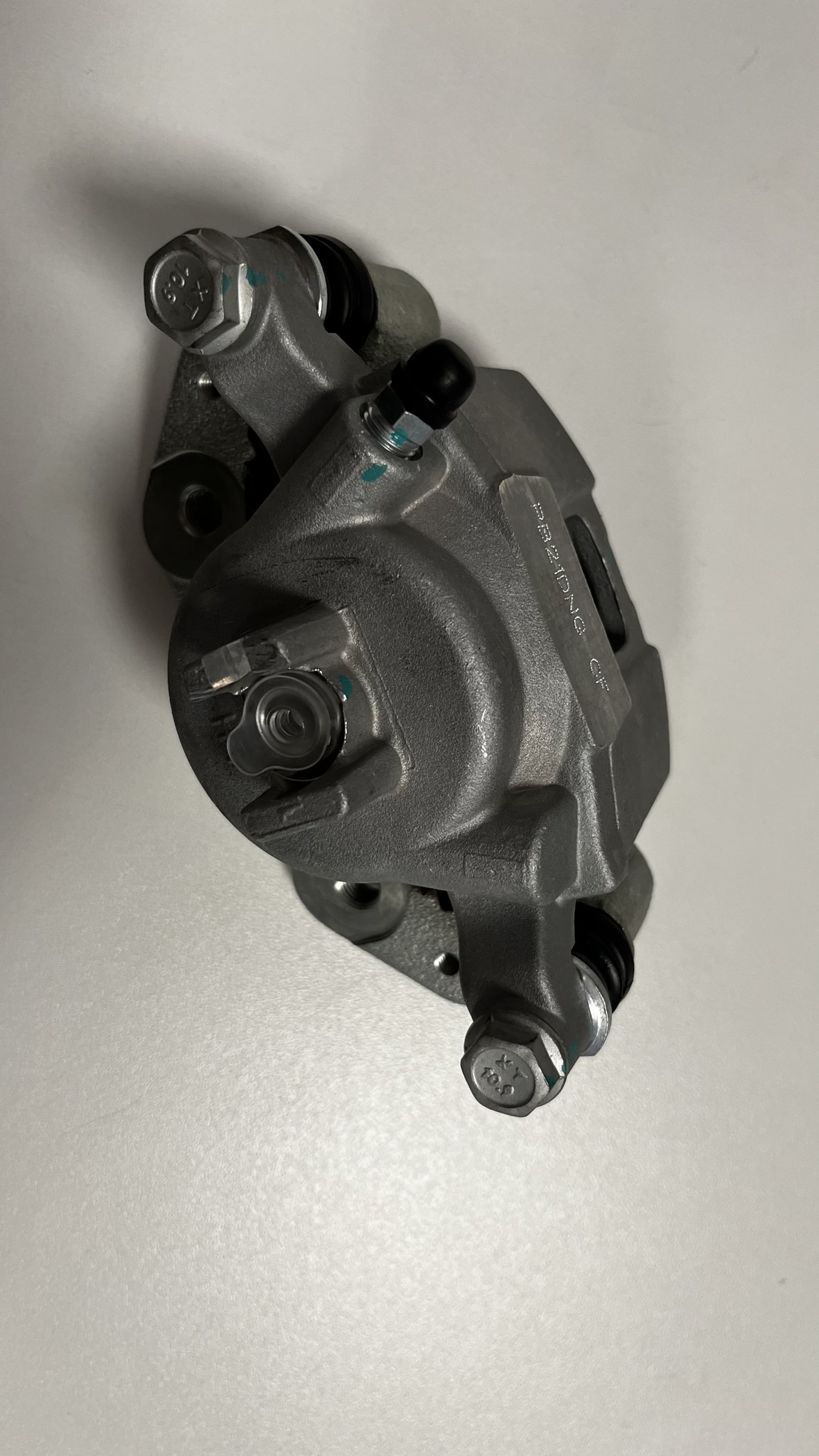 Bild von CFMOTO UFORCE 600 1000 Bremssattel vorn links